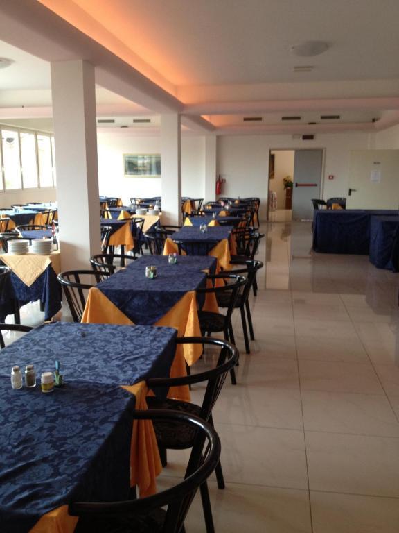 Hotel Riposo กัตเตโออามาเร ภายนอก รูปภาพ